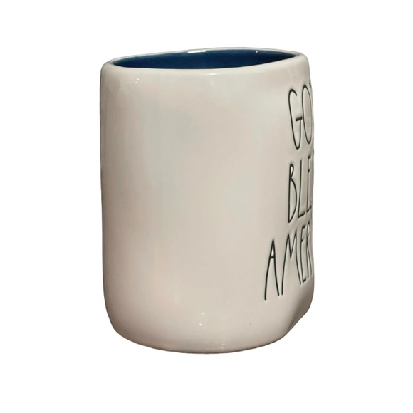 🗃 NEW Rae Dunn God Bless America mug - Picture 3 of 3